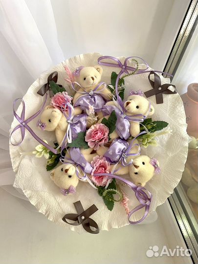 Букет из игрушек