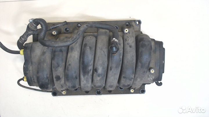 Коллектор впускной BMW 7 E38, 2000