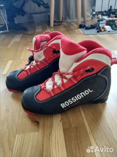 Детские лыжные ботинки rossignol 35