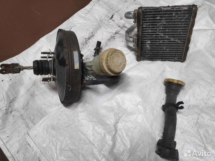 Двери на Subaru Impreza