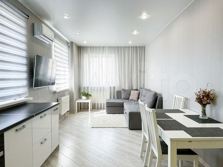 2-к. квартира, 65 м², 8/22 эт.