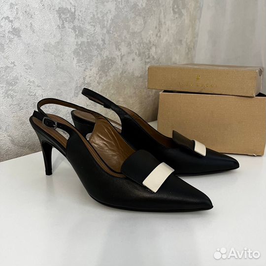 Туфли-лодочки из натуральной кожи 38 размер