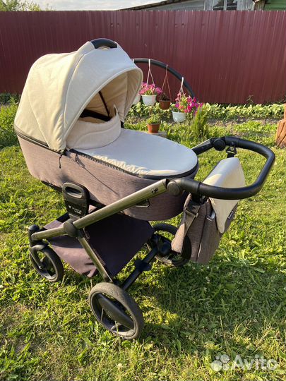 Детская коляска Invictus V-Plus 3 в 1