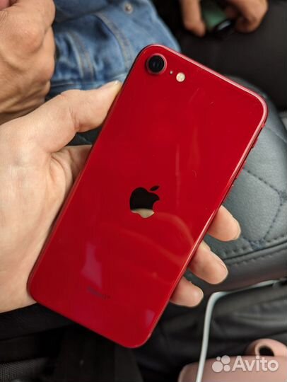 iPhone SE (2022), 64 ГБ