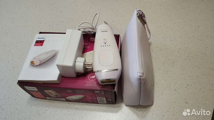 Фотоэпилятор Philips Lumea BRI 863/000