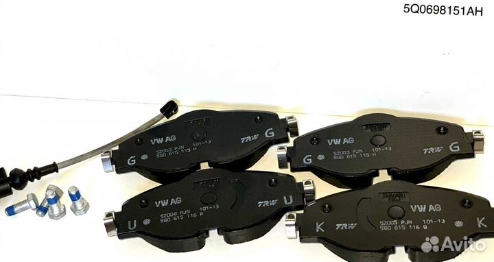 Тормозные колодки Volkswagen 5Q0698151AH