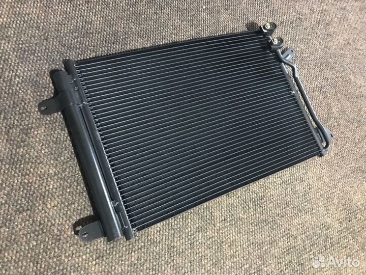 Радиатор кондиционера Volkswagen Jetta 6 6 2010