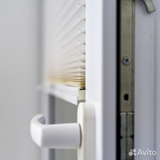 Рулонные шторы день ночь