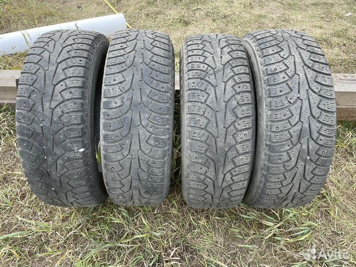 Nokian Tyres Hakkapeliitta 5 SUV 225/65 R17 106T