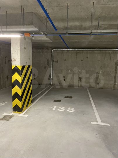 Машиноместо, 13 м²