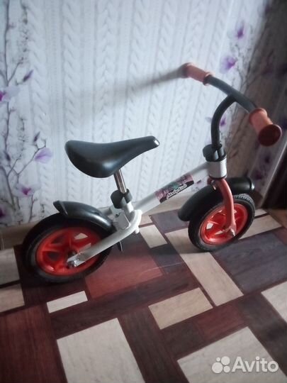 Беговел детский бу