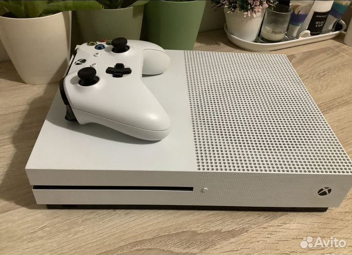 Xbox One s 1тб