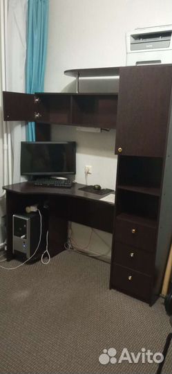 Компьютерный стол