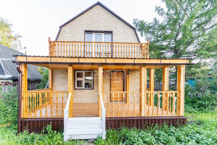 Дом 76,5 м² на участке 5,4 сот.