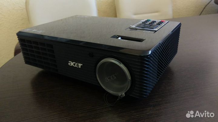 Проектор+экран / Аренда посуточно