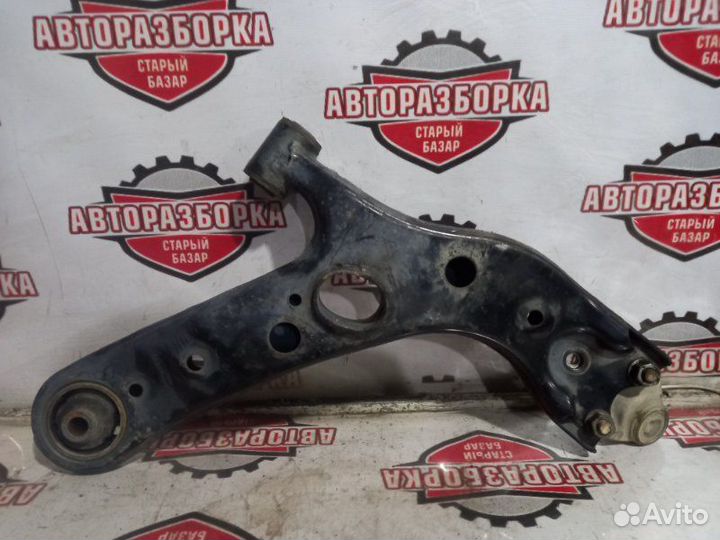 Рычаг передний правый Toyota Estima ACR50 2azfe
