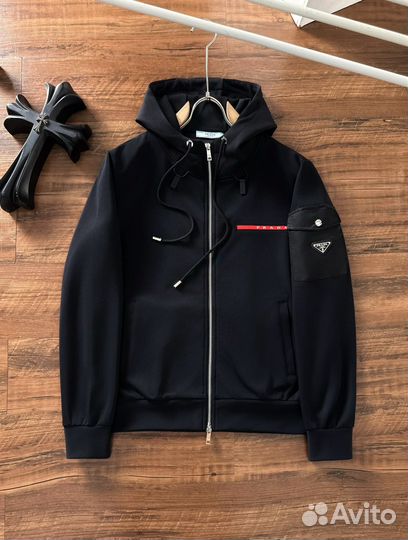 Спортивный костюм Prada