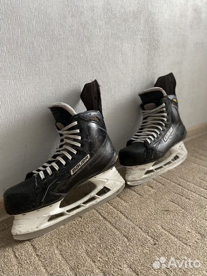 Хоккейные коньки bauer supreme 180