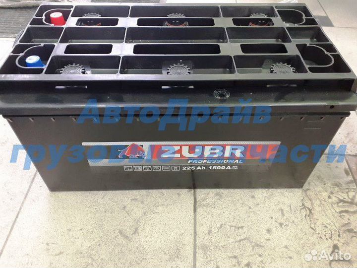 Акб zubr Professional 12V 225Ah 1500А L518x274x237