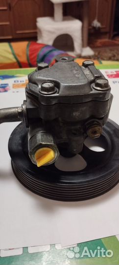 Насос гидроусилителя руля на Паджеро Спорт 2