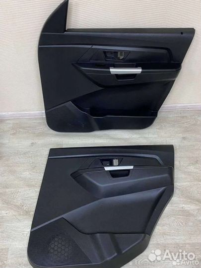 Комплект обшивок на УАЗ Патриот