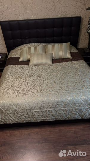 Покрывало на 2 х спальную кровать 250 на 250 см