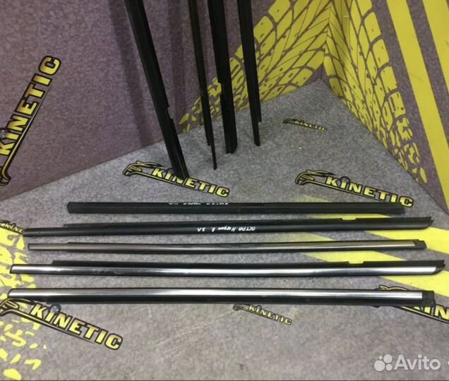 Уплотнитель передний Хром стекла Astra h Астра