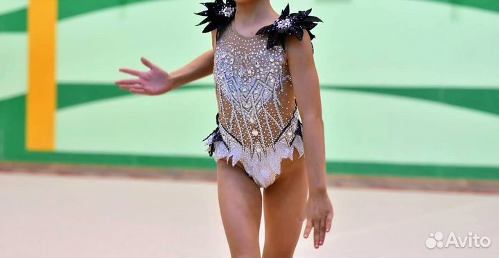 Купальник для художественной гимнастики