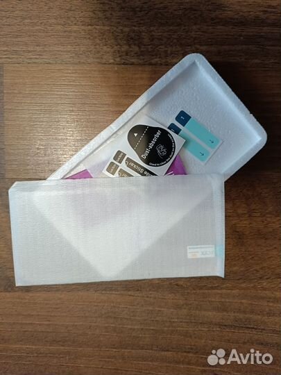 Чехол-книжка и защитное стекло для Realme 6 Pro