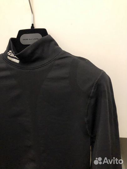 Adidas techfit лонгслив S