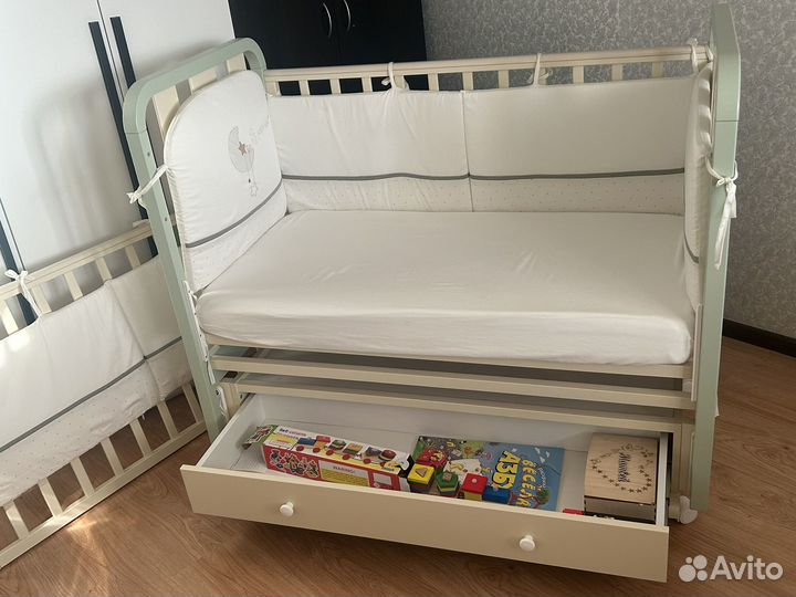 Детская кровать c ящиком, фисташка-ваниль+матрас