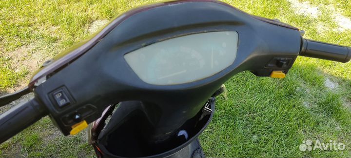 Скутер 2Т Gelly JL50QT