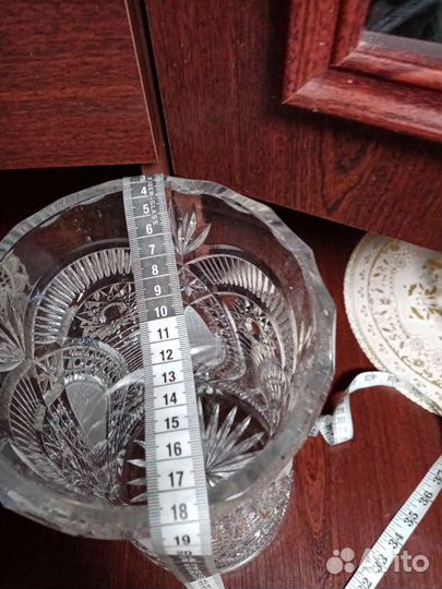 Ваза хрустальная напольная