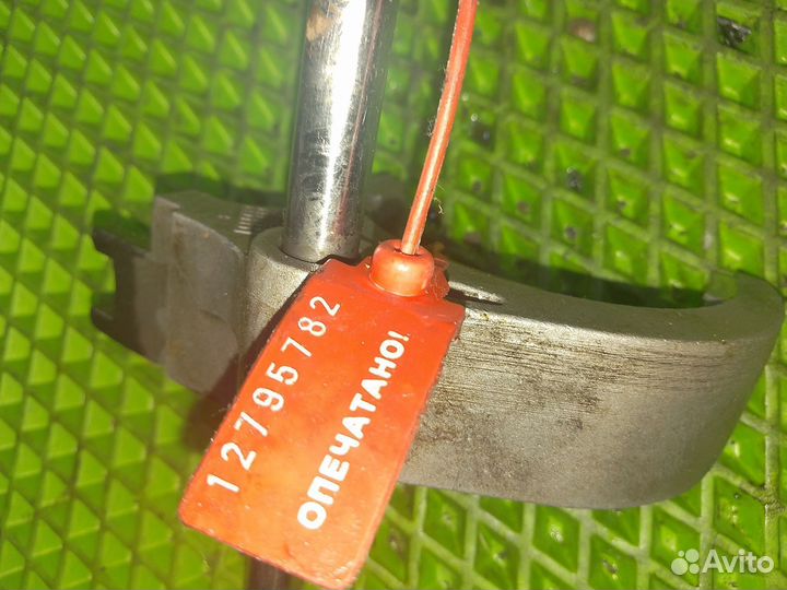 Вилка 1-2 Солярис 1,6 5 ст 43841-32000