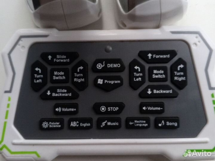 Игрушка робот