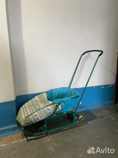 Санки с колесами