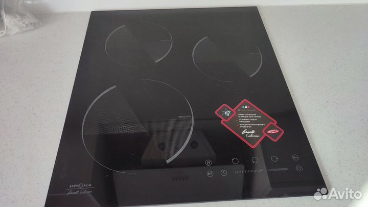 Новая,варочная панель индукция вспойка 45 см 3 кр