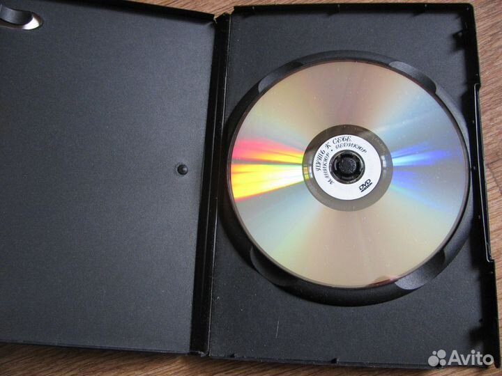 Маникюр,педикюр,причёски