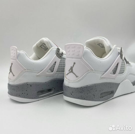 Кроссовки Air Jordan 4 Белые