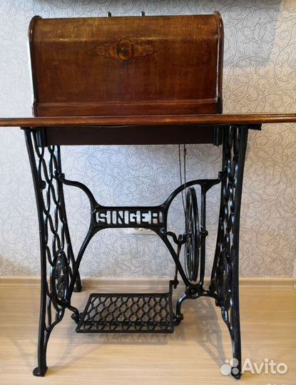 Швейная машина Singer