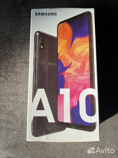 Samsung Galaxy A10, 2/32 ГБ