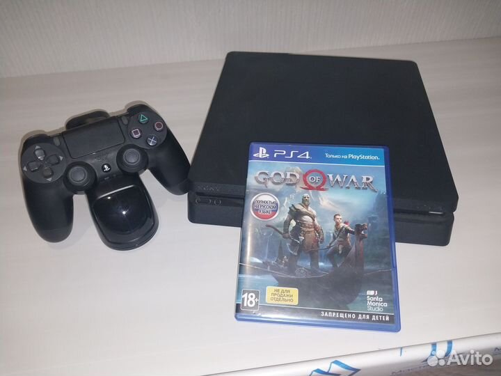 Sony playstation 4 PS4 slim 1tb