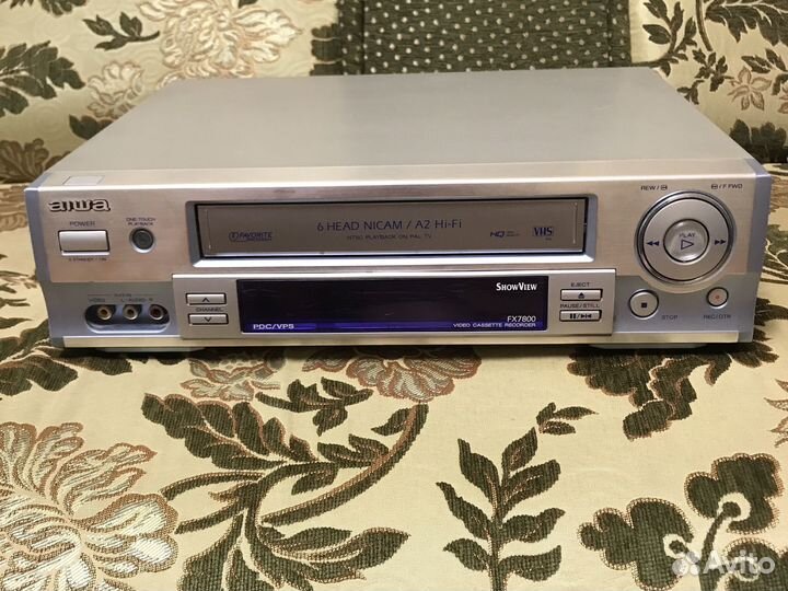 Видеомагнитофон aiwa