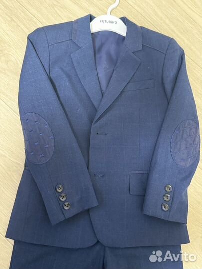 Школьный костюм