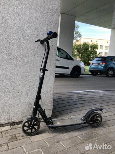 Самокат детский взрослый 200