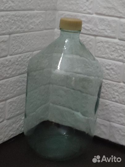 Бутылка стеклянная 10 литров