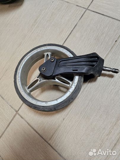 Переднее колесо Baby jogger sity mini