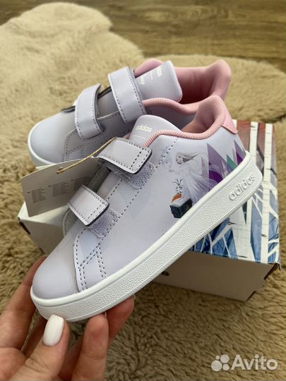 Новые кеды adidas для девочки 26