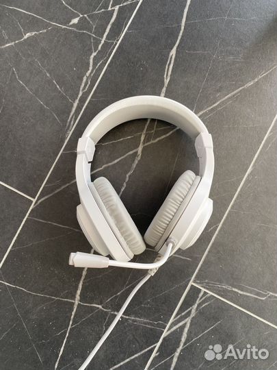 Игровые наушники с микрофоном Redragon hylas