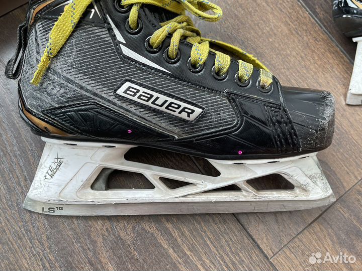 Коньки хоккейные вратарские детские bauer supreme